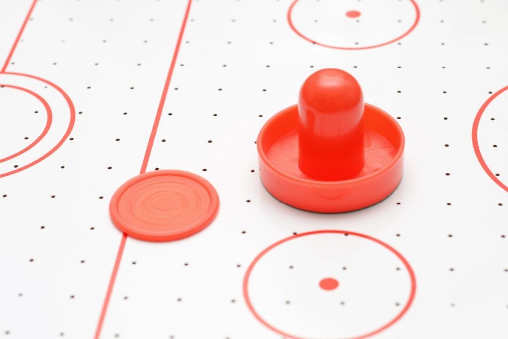 air hockey